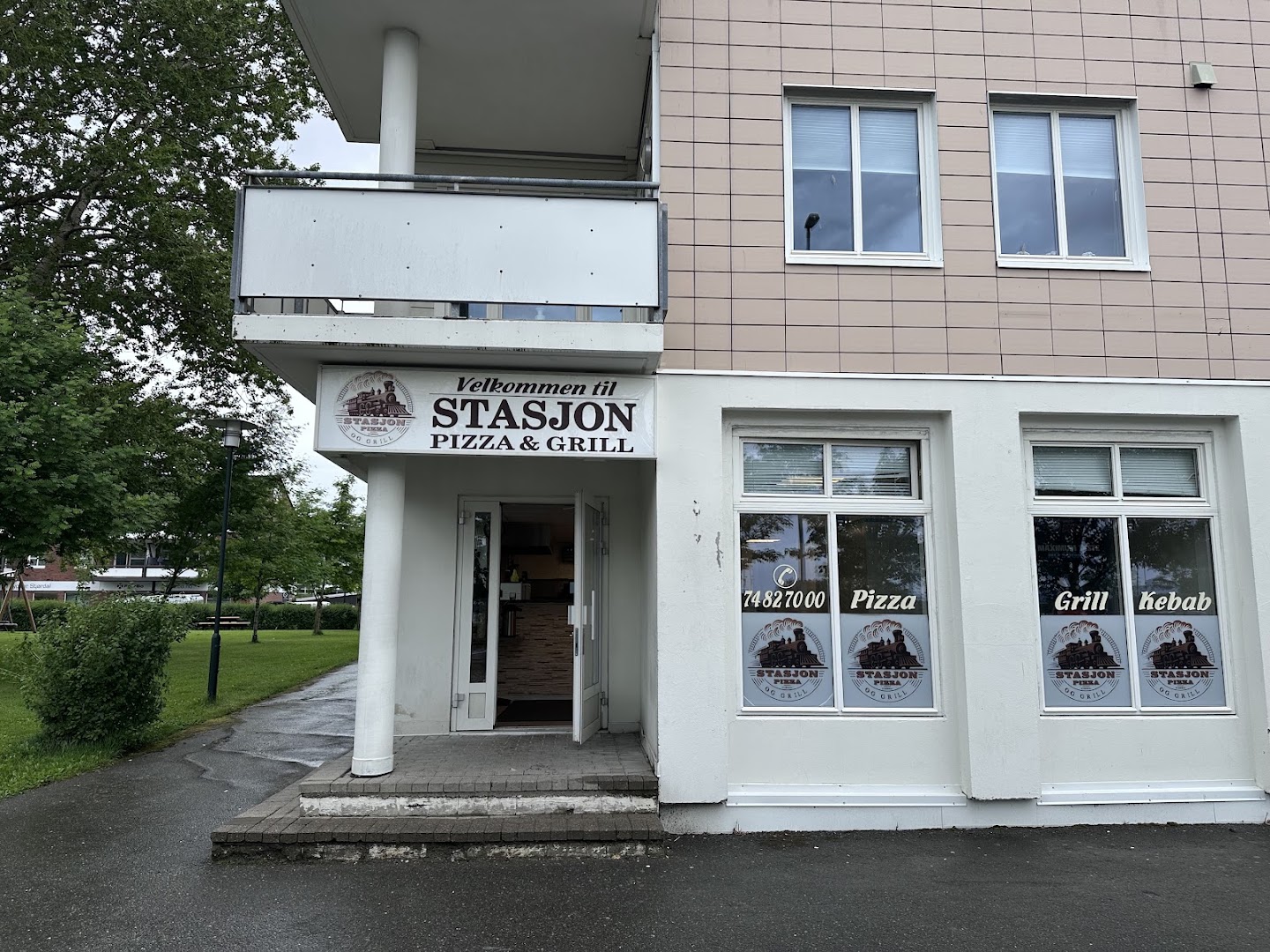 Stasjon Pizza & Grill Stjørdal · Bilder 1